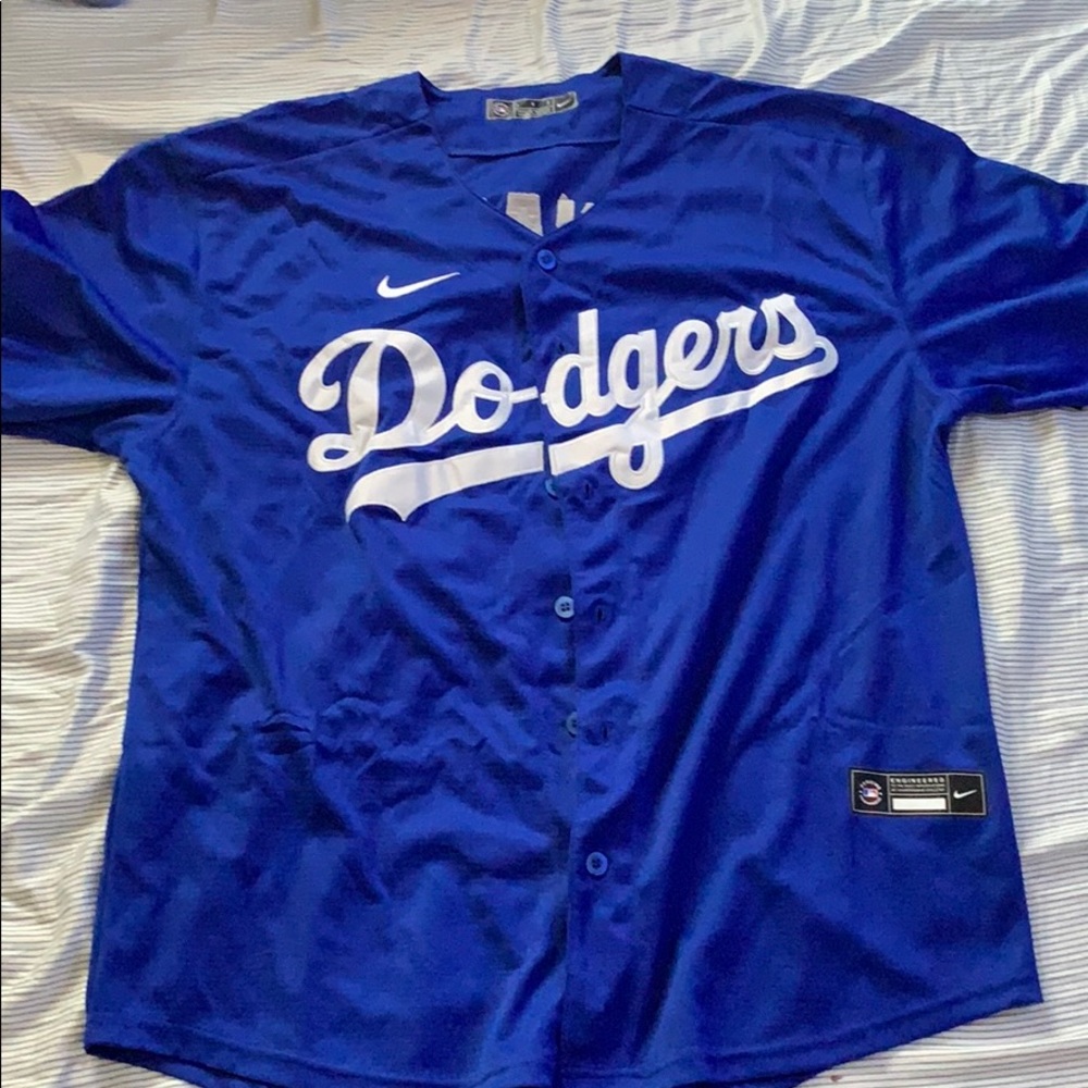 Large dodgers jersey